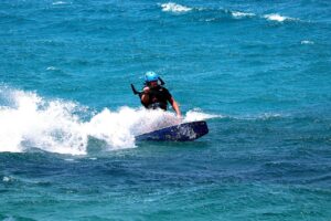recreation kitesurfer, kite surfing