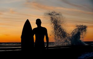 surfing wave board